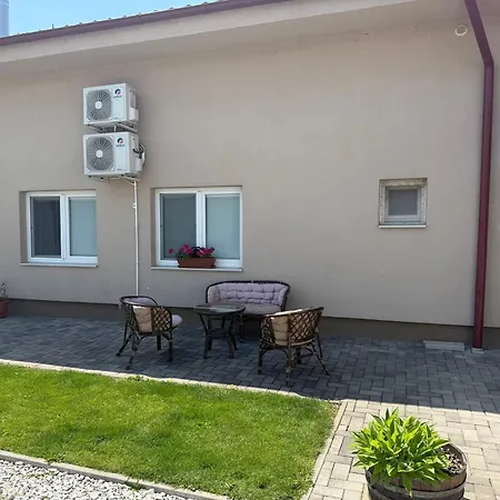 Apartmán Stavbar Štúrovo