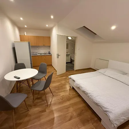 Stavbar Apartment *